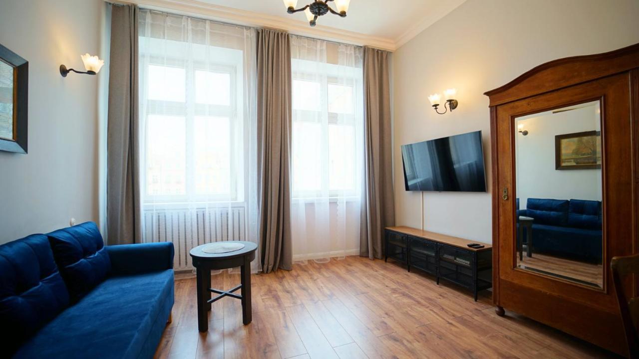Apartamenty Everysky - Plac Ratuszowy 51 يلينيا غورا المظهر الخارجي الصورة